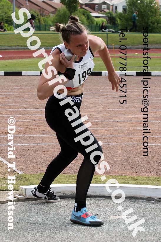 Senior womens shot putt, 2021 Northern Senior and Under-20s Champs., Leigh. Photo: David T. Hewitson/Sports for All Pics